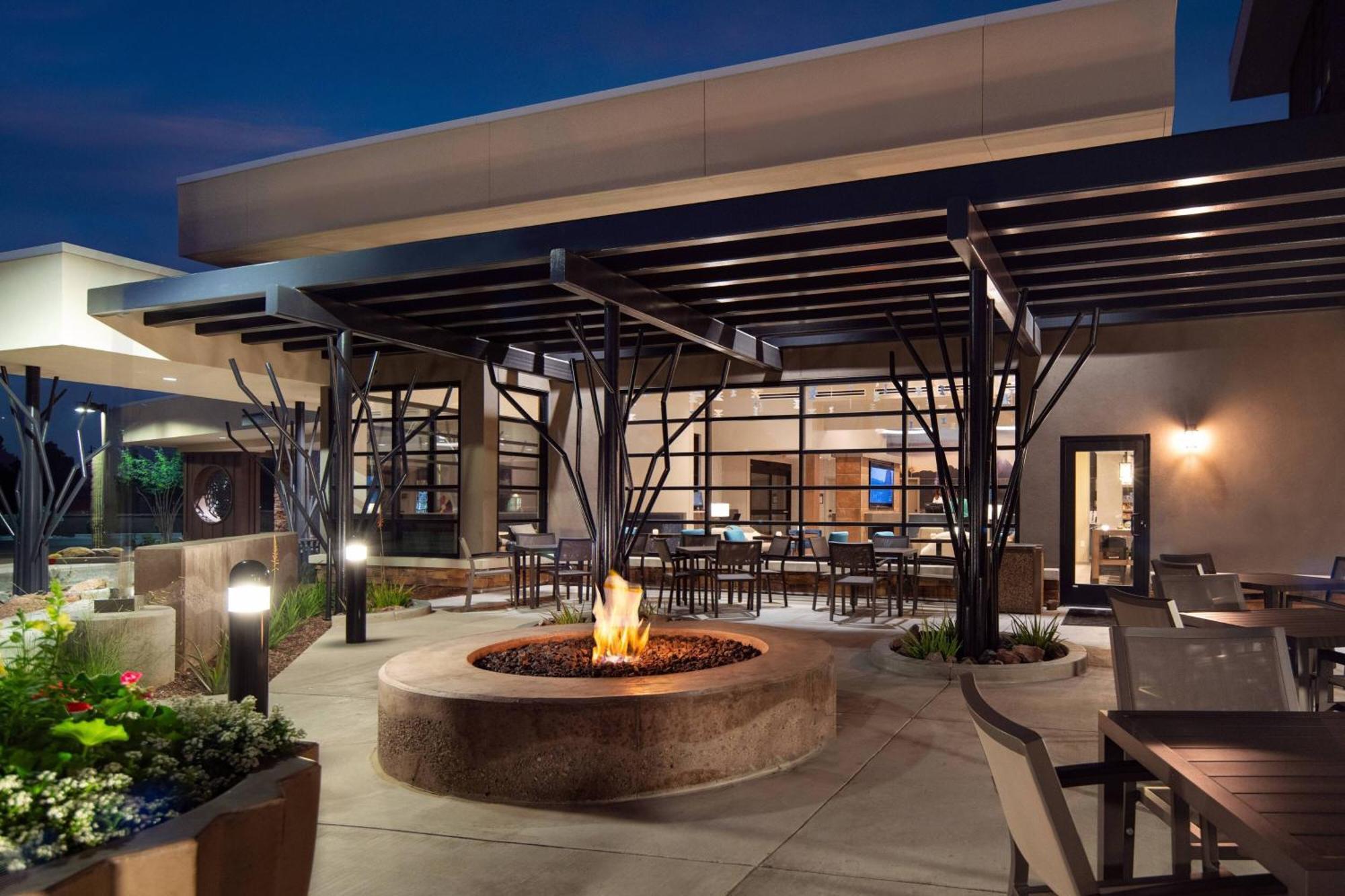 Residence Inn By Marriott Scottsdale Salt River Екстер'єр фото
